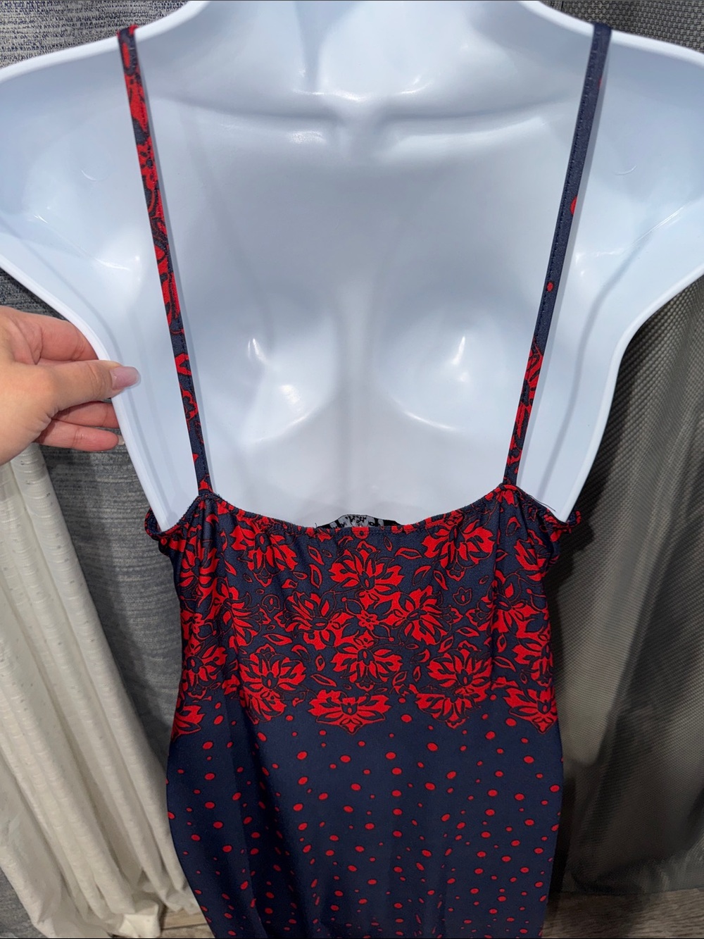Johnny- Navy and Red Floral Halter Maxi Dress Size XL - Picture 12 of 14